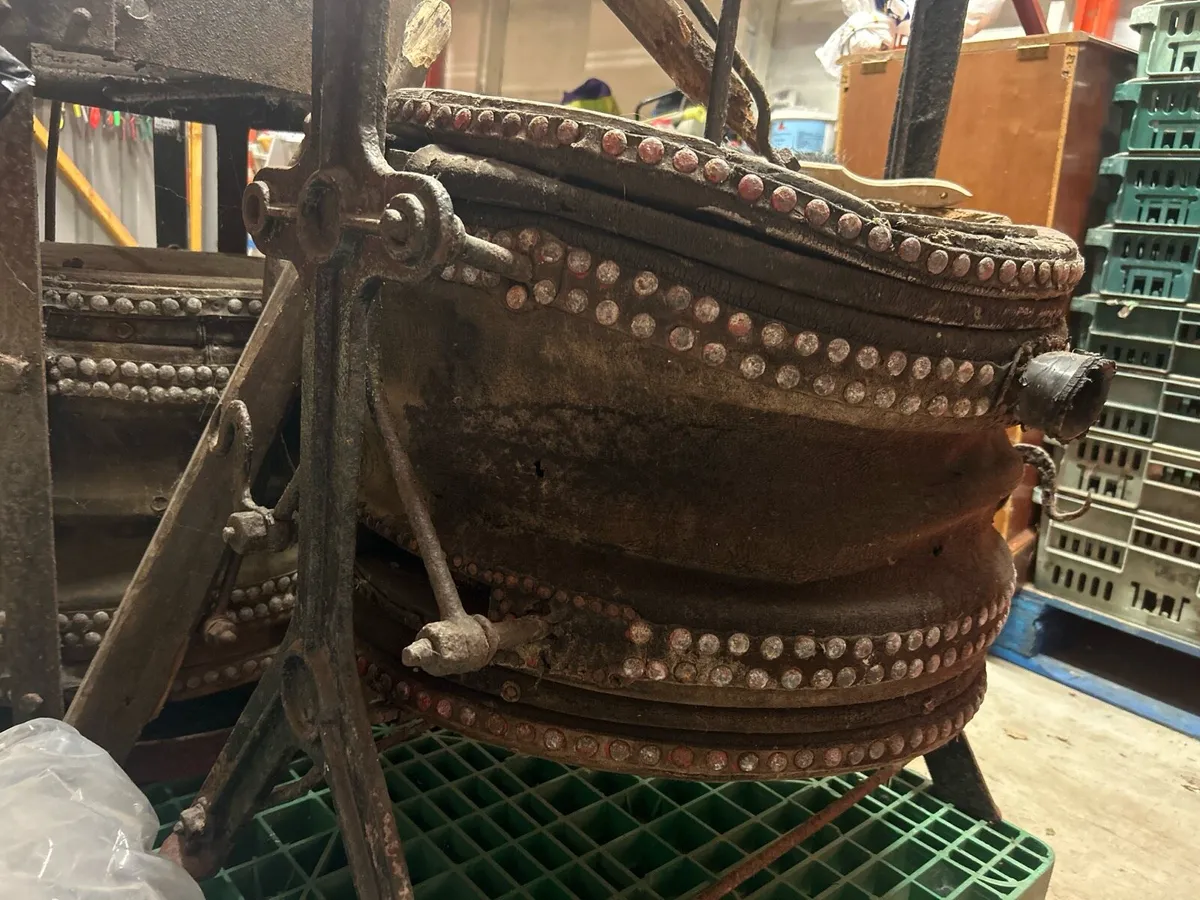 Blacksmith equipment - Image 4