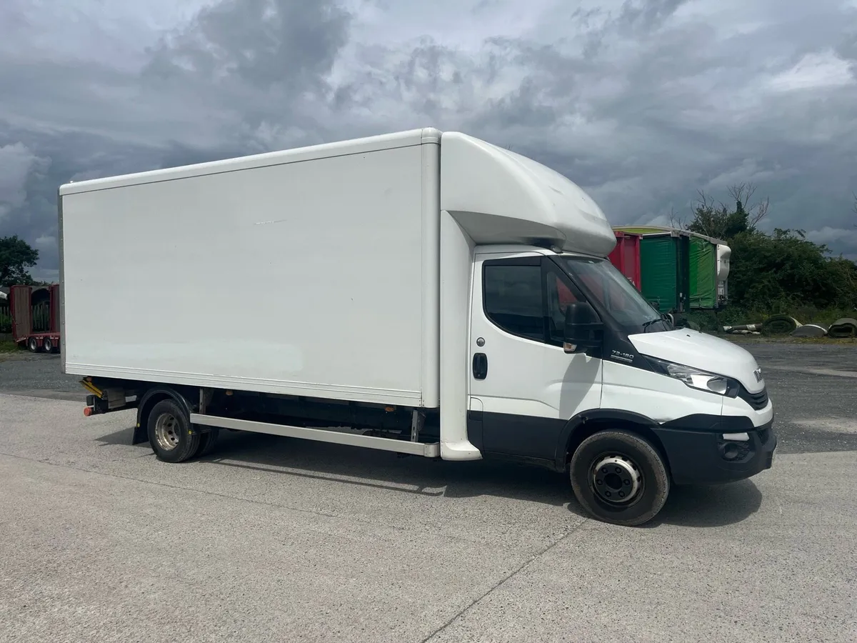 Iveco box body - Image 2