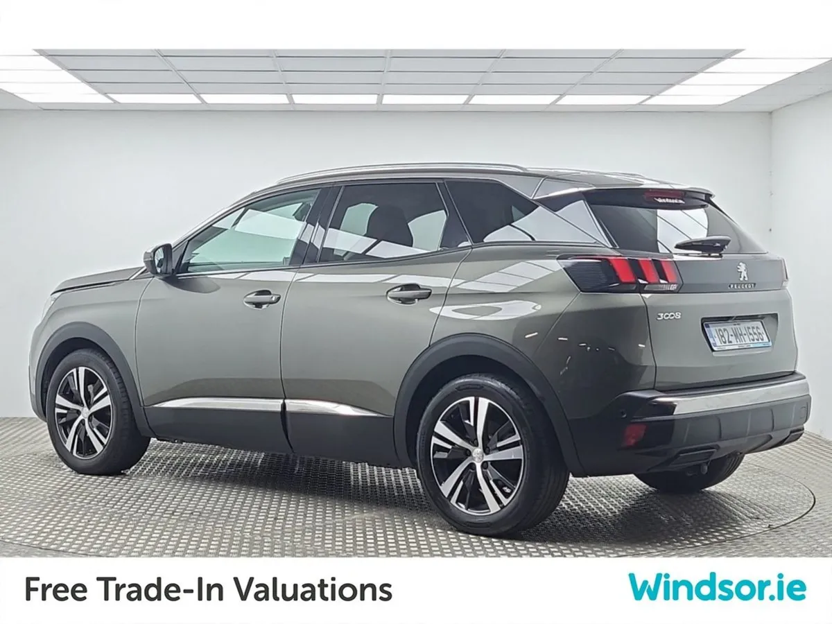 Peugeot 3008 1.6 Bluehdi 120bhp Allure - Image 4