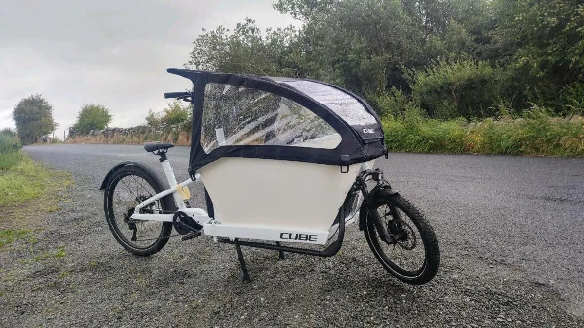 cargo CUBE bike bosch power -50 % price  brand new - Image 1