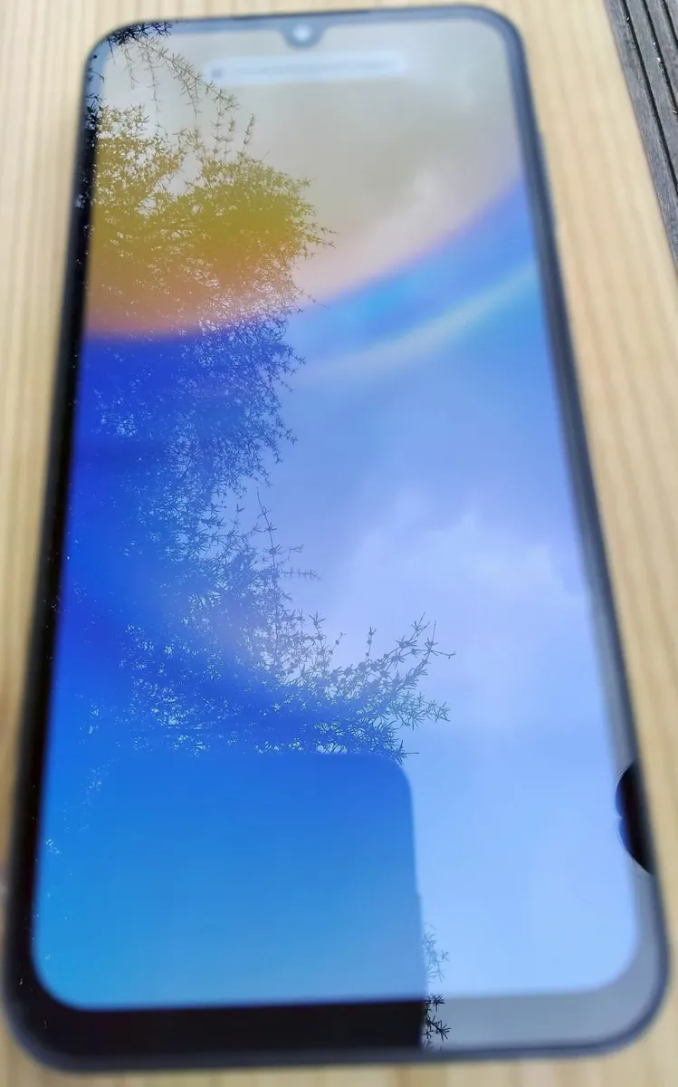 Samsung Galaxy A15 - Image 2