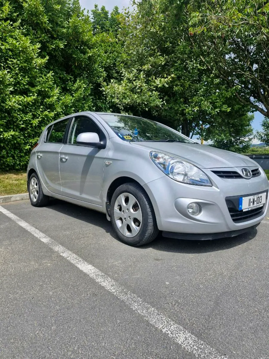 Hyundai i20 - Image 2