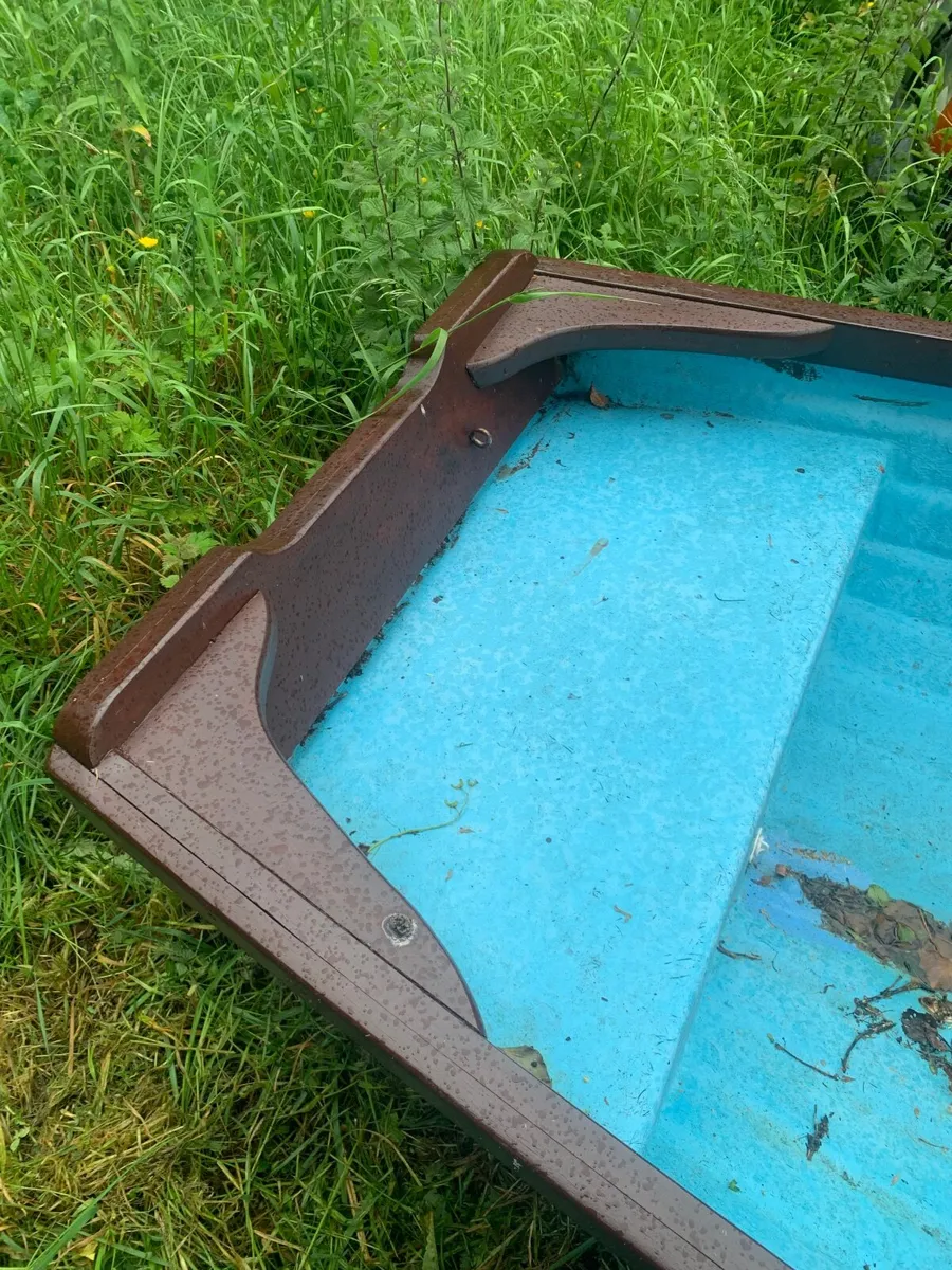 Lake Boat - Image 2