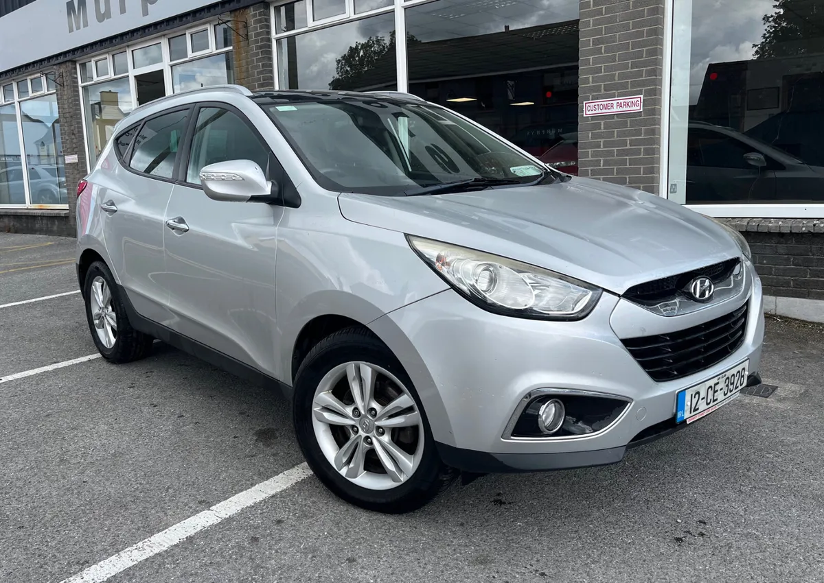 Hyundai ix35 Premium 1.7 DSL - Image 1