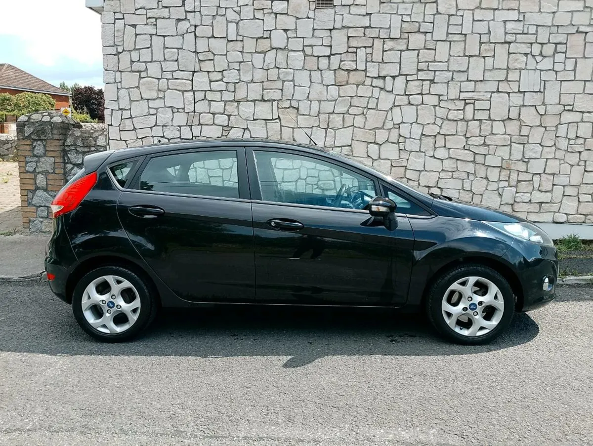 Ford fiesta 1.2 **New NCT September 26** - Image 2