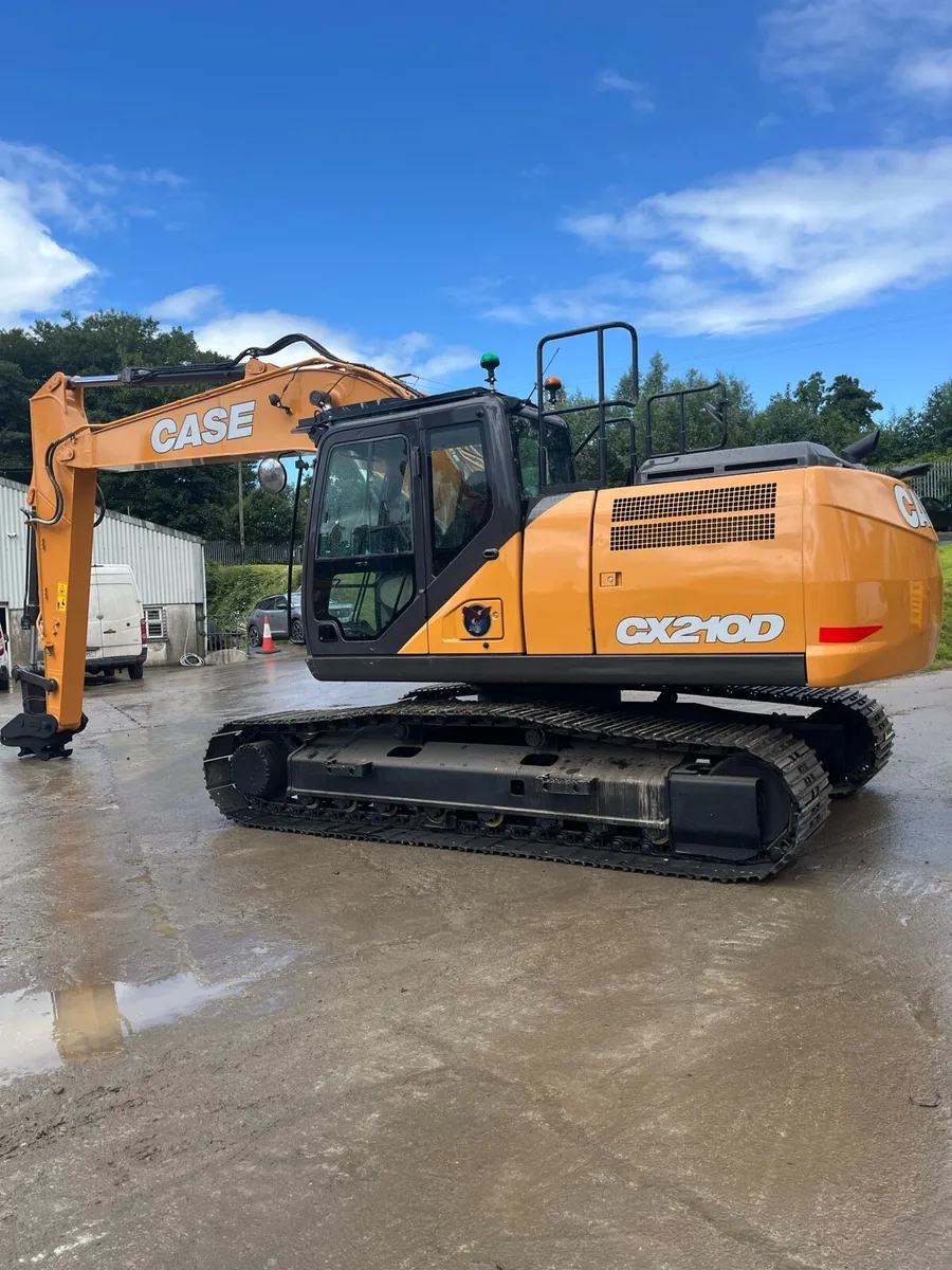 2019 CASE CX210D - Image 1