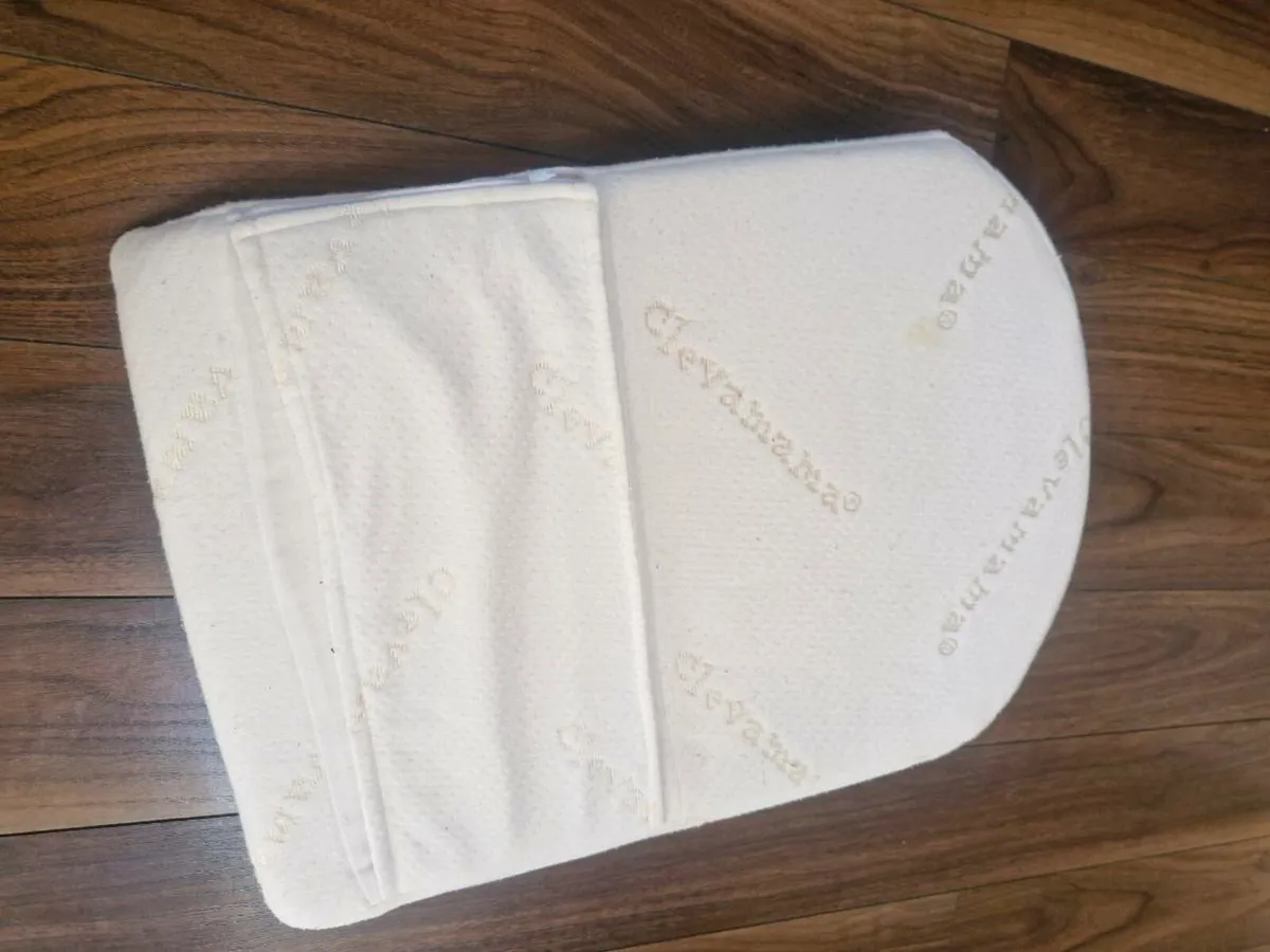 Clevamama wedge
