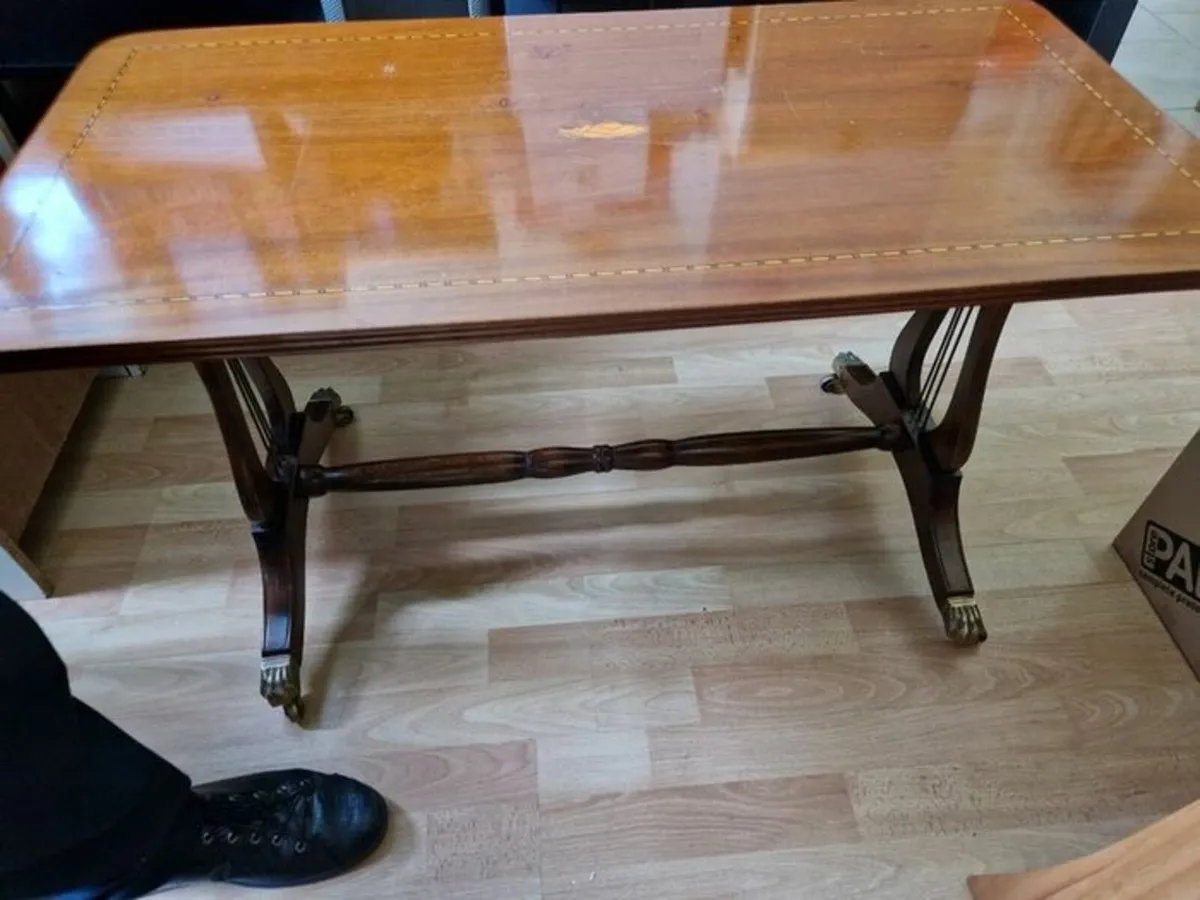 Coffee Table on Wheels with Nice Foot Castors - Image 1