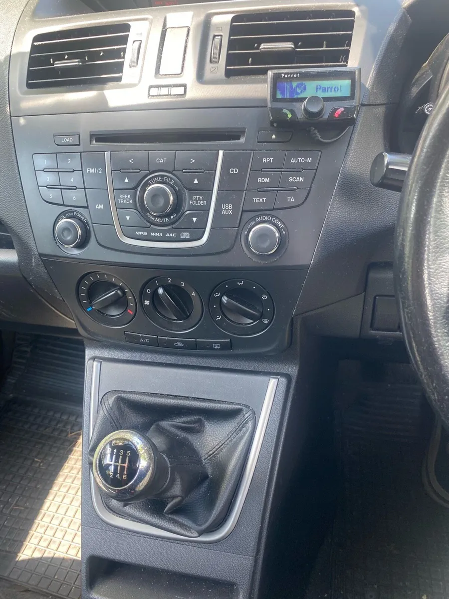 Mazda 5 7 seater - Image 4
