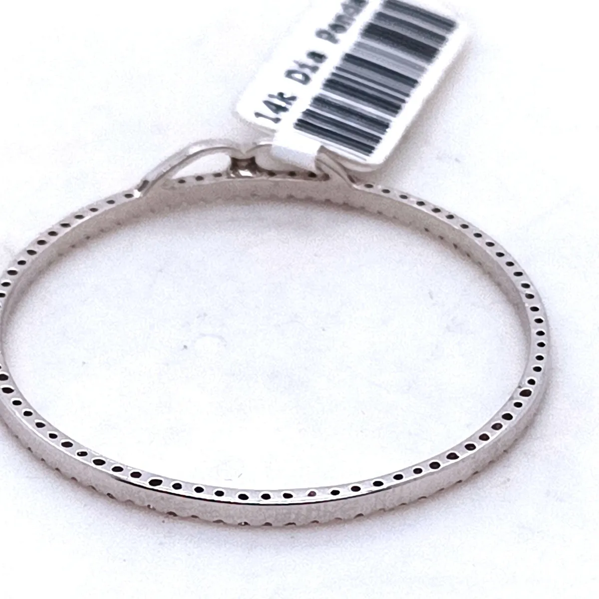 14k White Gold & Diamond Circle Pendant - Image 2