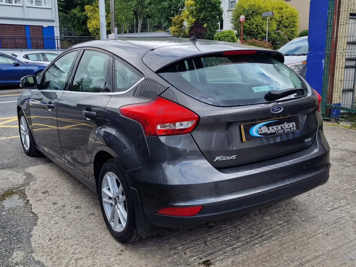 2015 Ford Focus 1.0T EcoBoost Zetec - Image 3