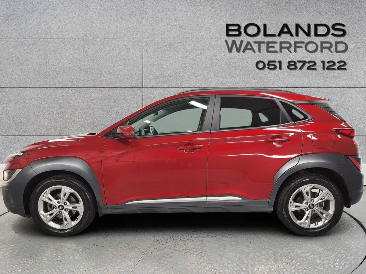 Hyundai Kona 1.0 T-gdi Executive Two Tone Roof Fi - Image 4