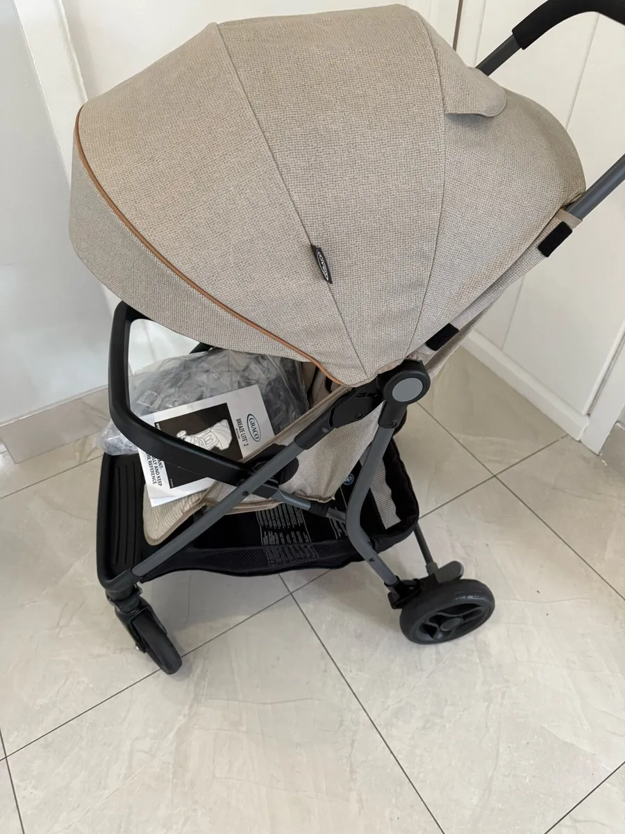 Graco Stroller - Image 2