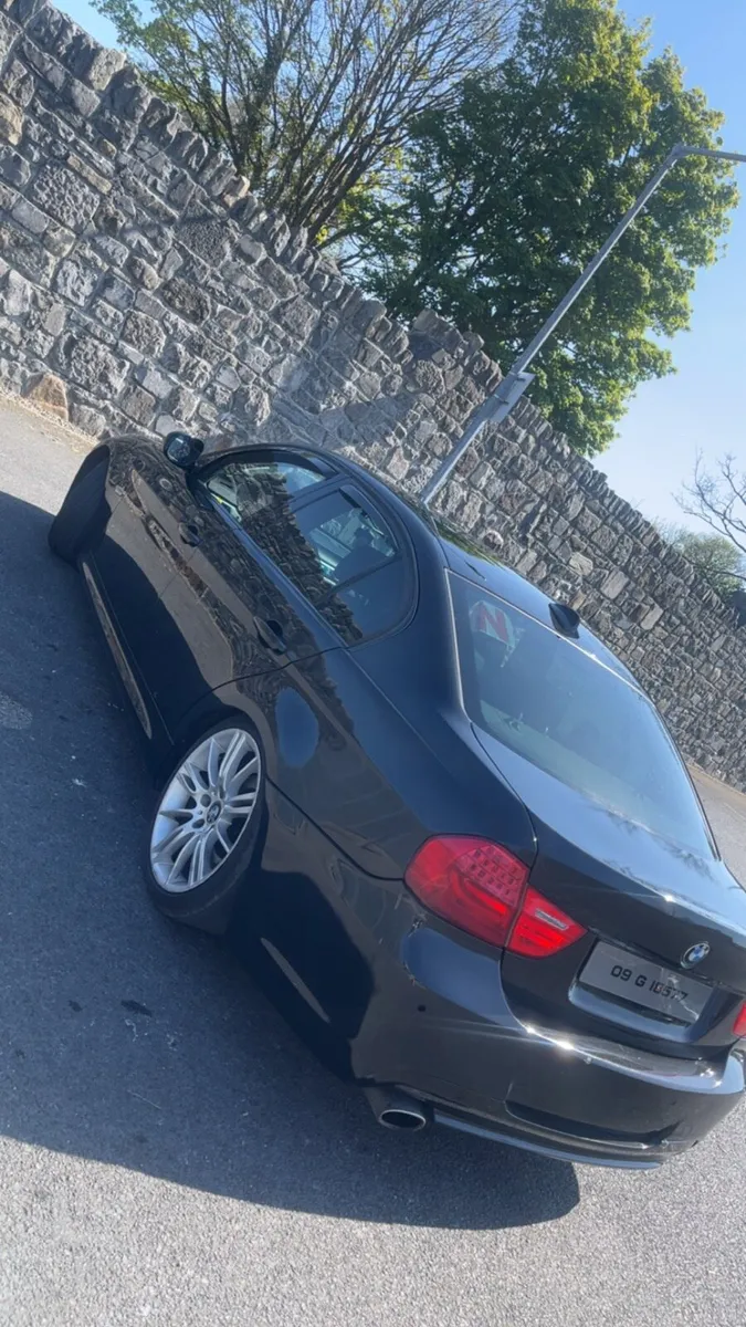 E90 318D Msport - Image 4