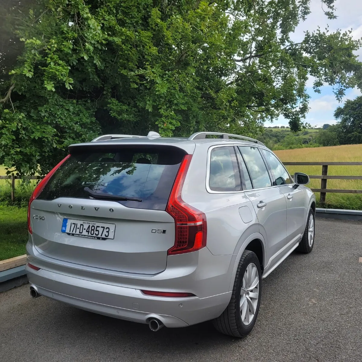 Volvo XC90 2017 - Image 2