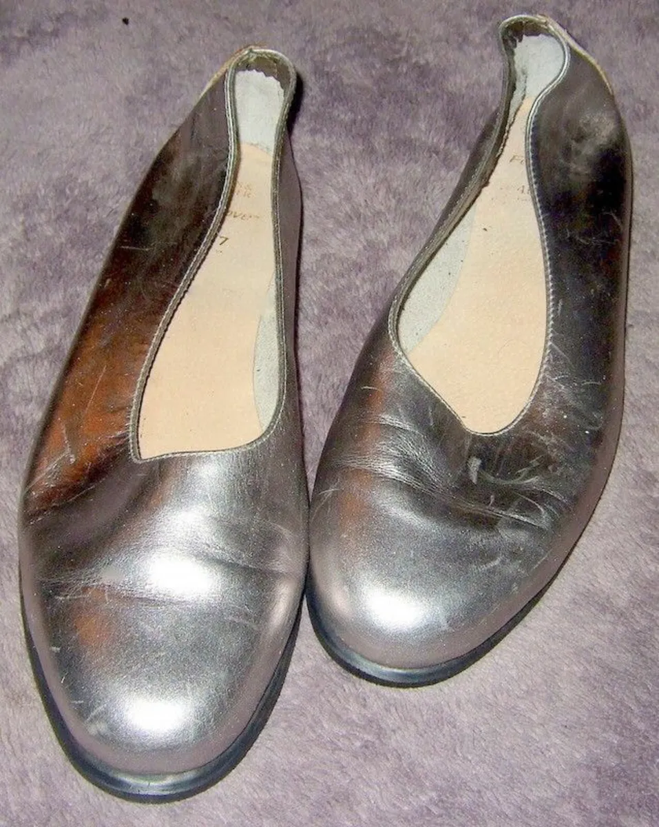 BNWT M&S Comfort Loafers - Image 4