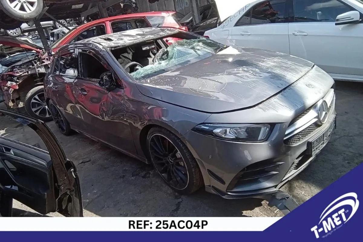2019 MERCEDES C-CLASS BREAKING FOR PARTS - Image 3