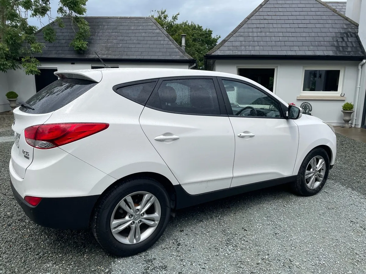 Hyunda Ix 35 2013 - Image 3