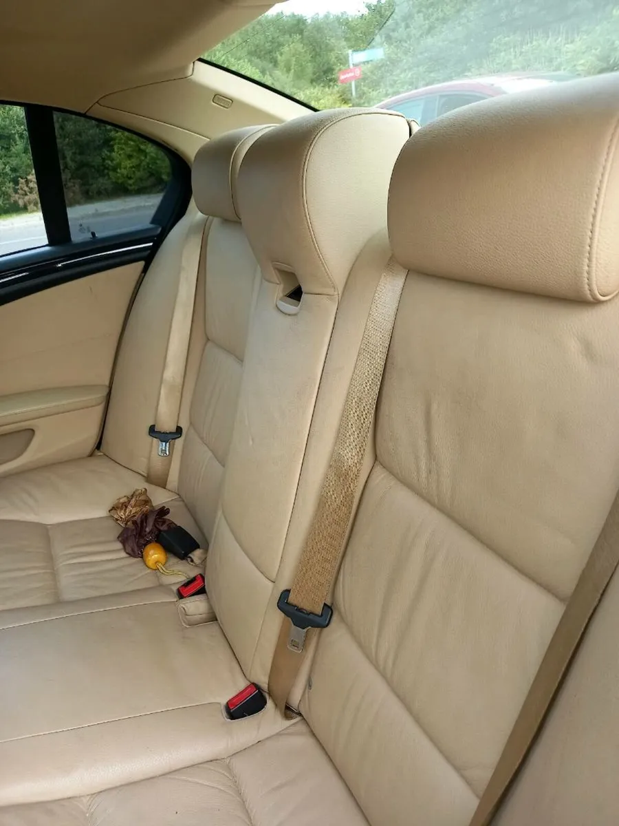 Bmw 5 series - Image 1