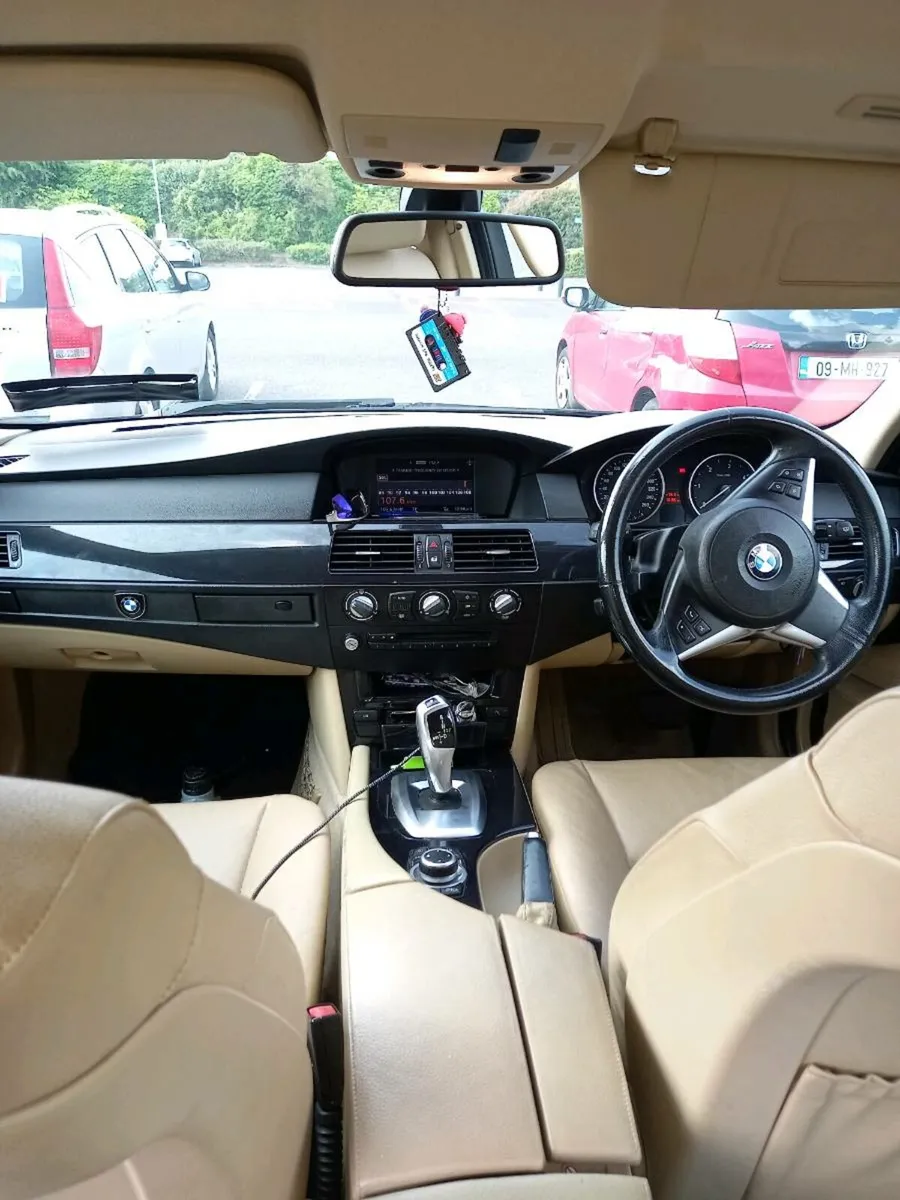 Bmw 5 series - Image 2