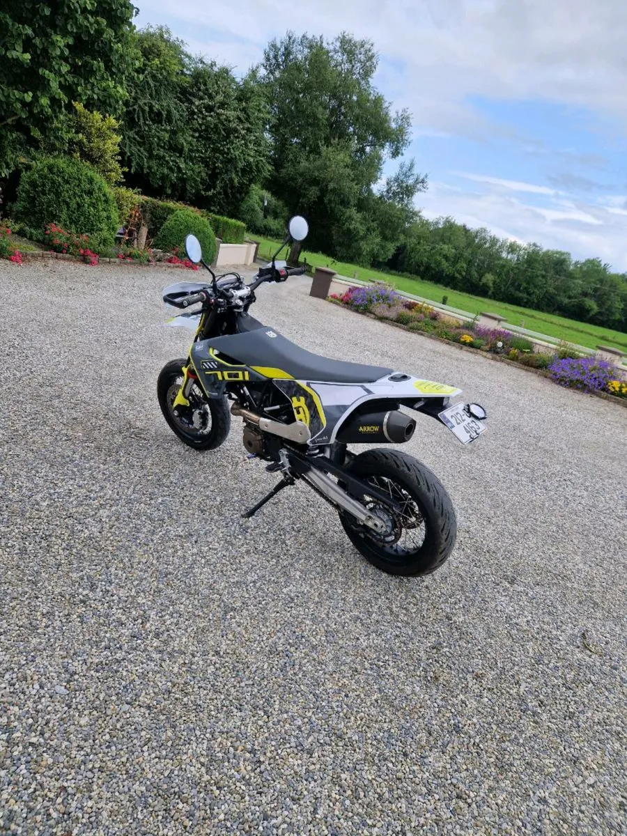 Husqvarna 701 Supermoto - Image 2