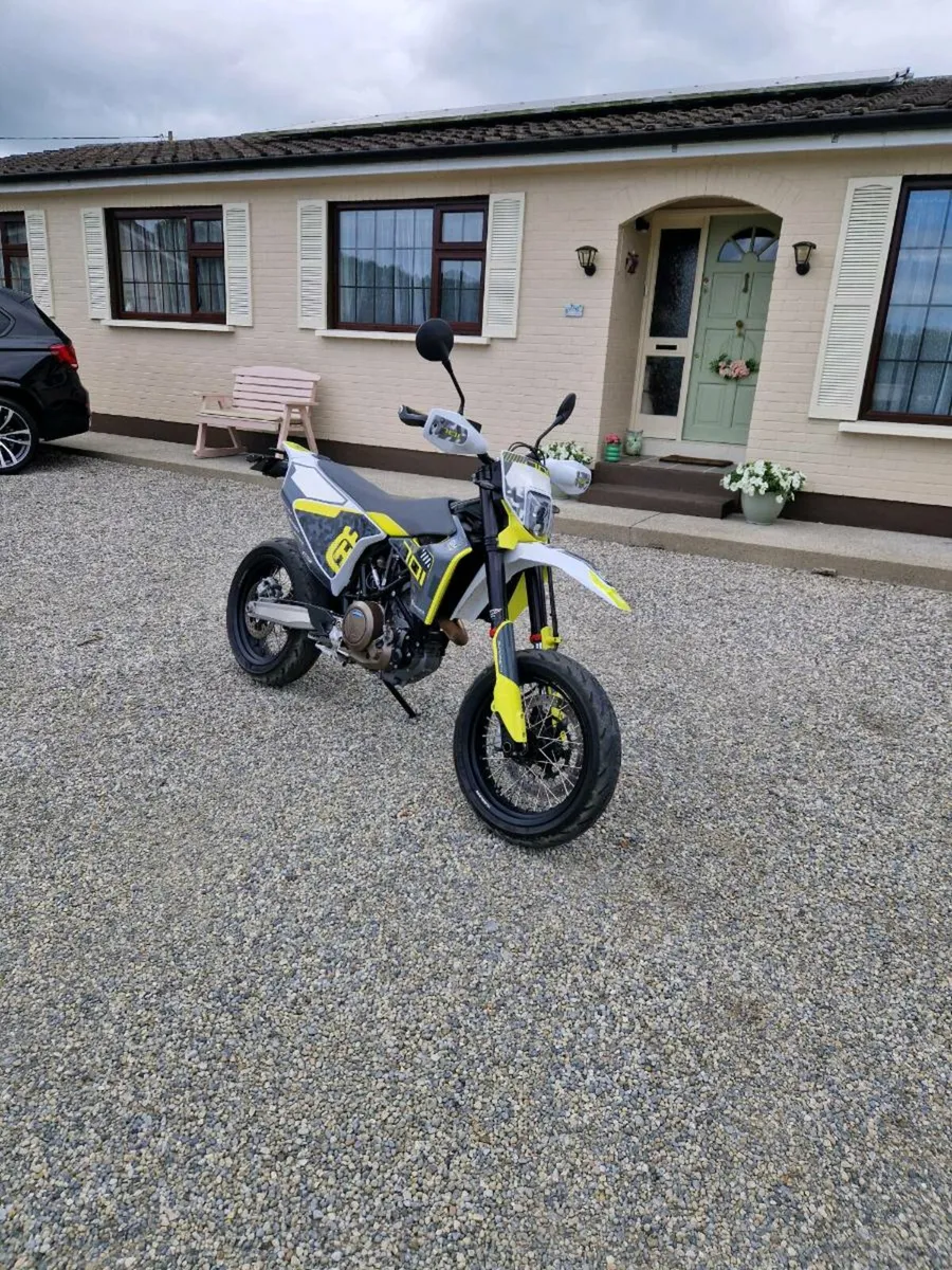 Husqvarna 701 Supermoto - Image 1