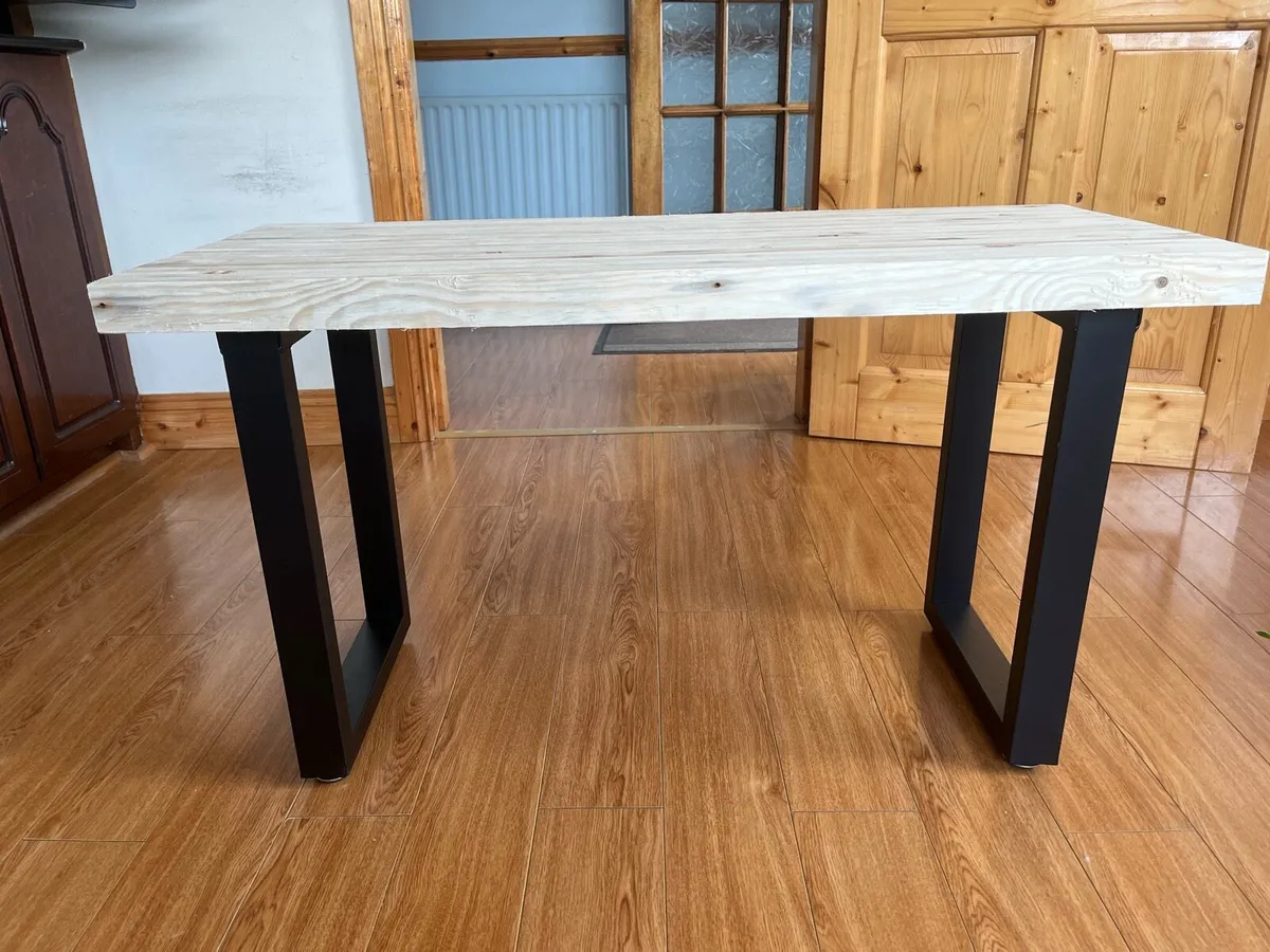 Wooden coffee table - Image 4