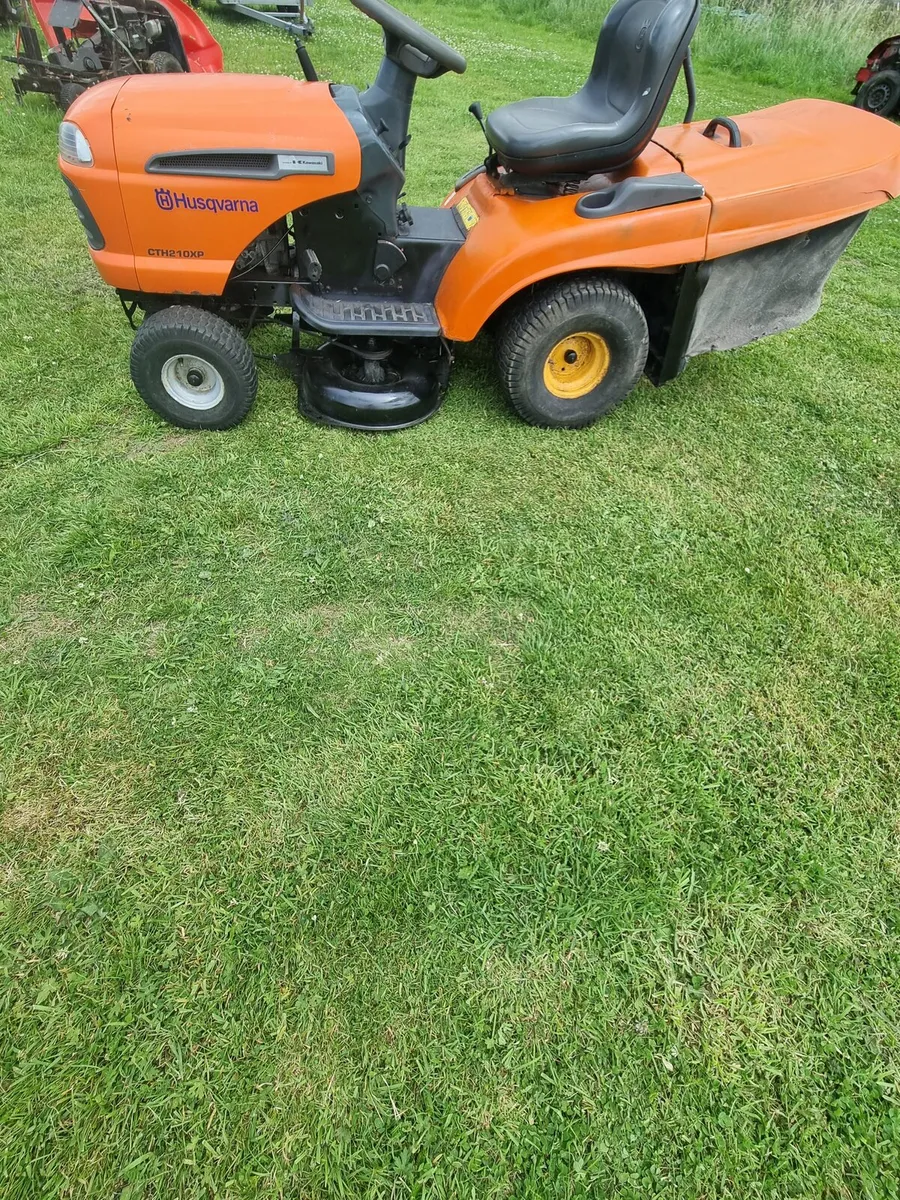 Husqvarna CTH210XP ride on mower for sale - Image 4