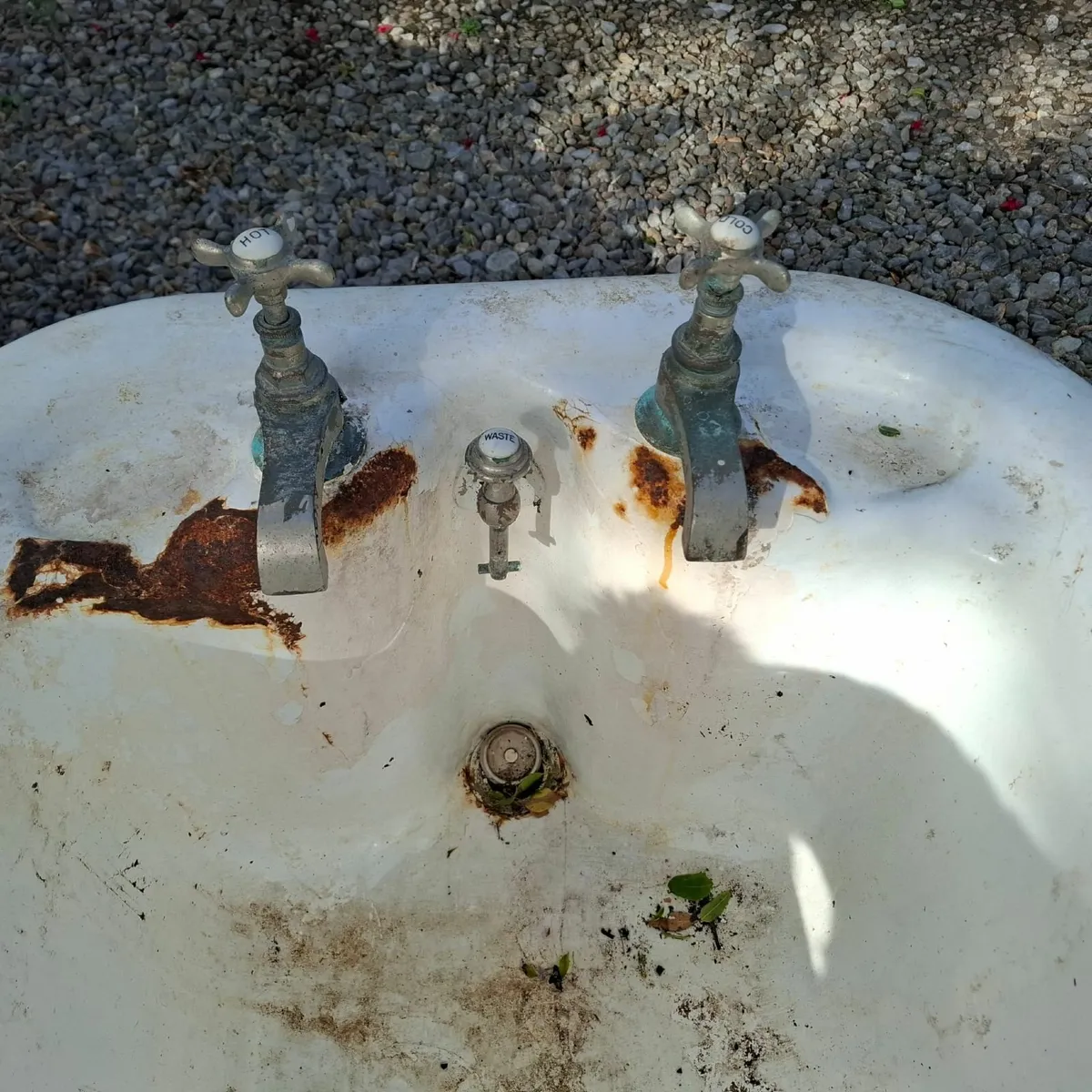 Cast iron bath - Image 3