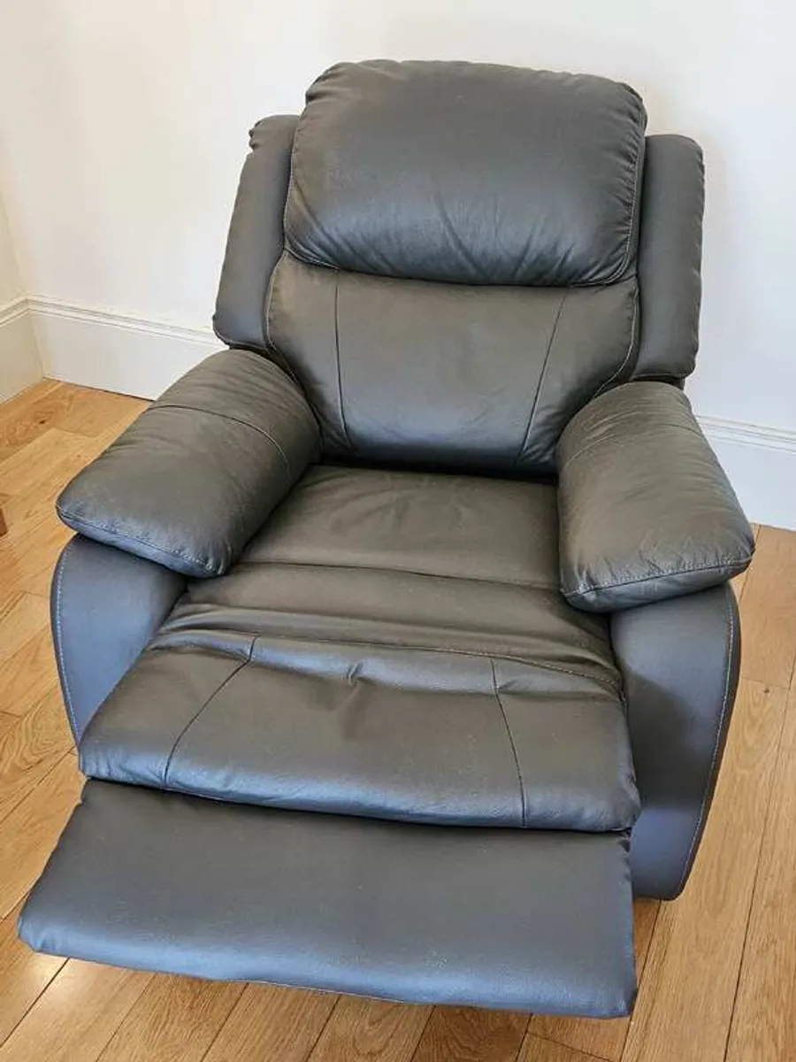 Lift & Rise chair - Image 4