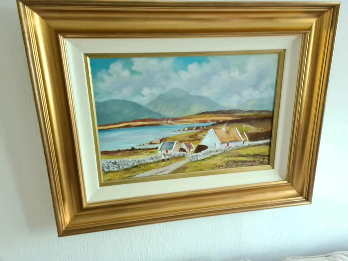 house contents - Image 1