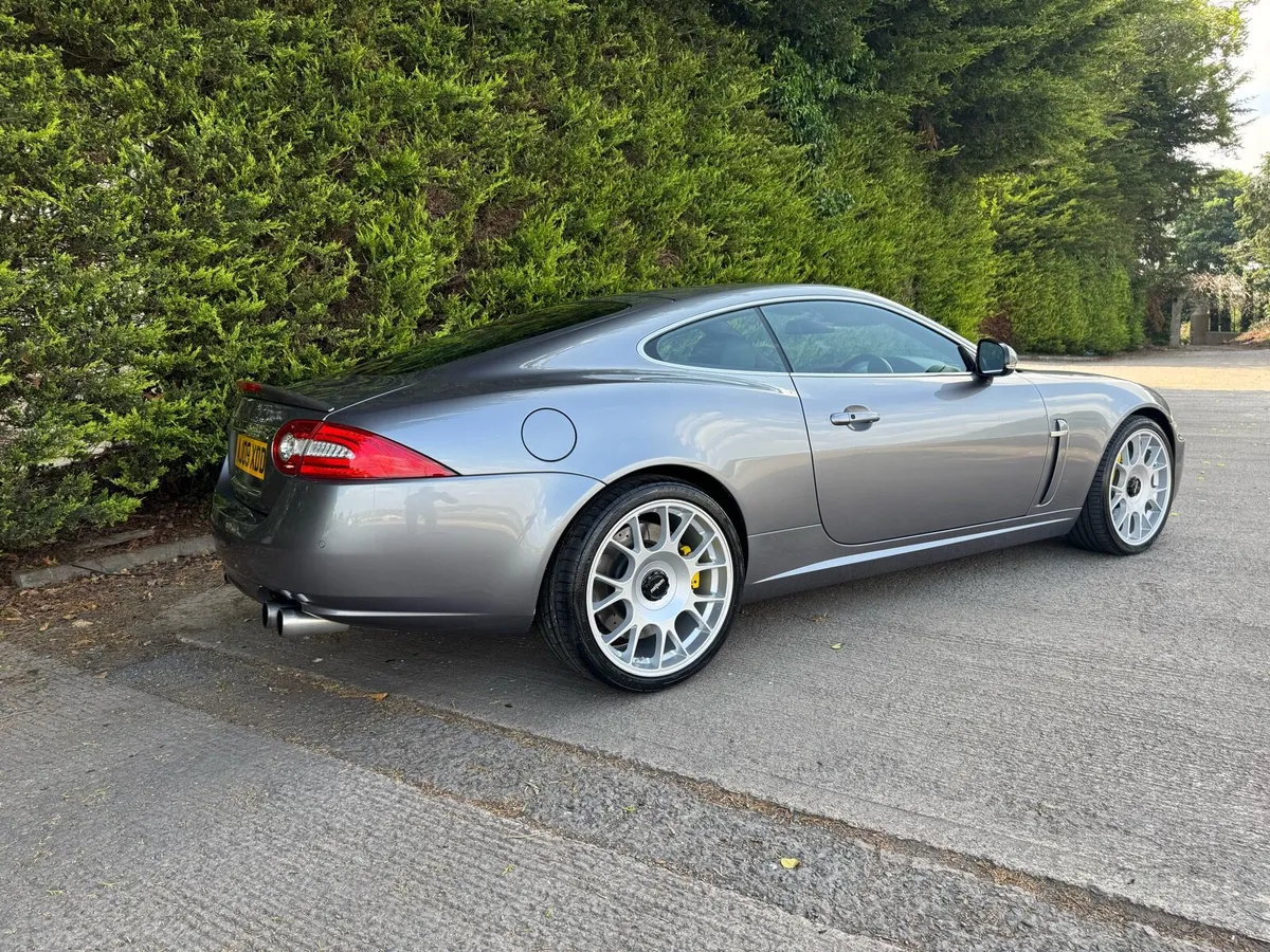 Jaguar XKR Supercharged - Image 3
