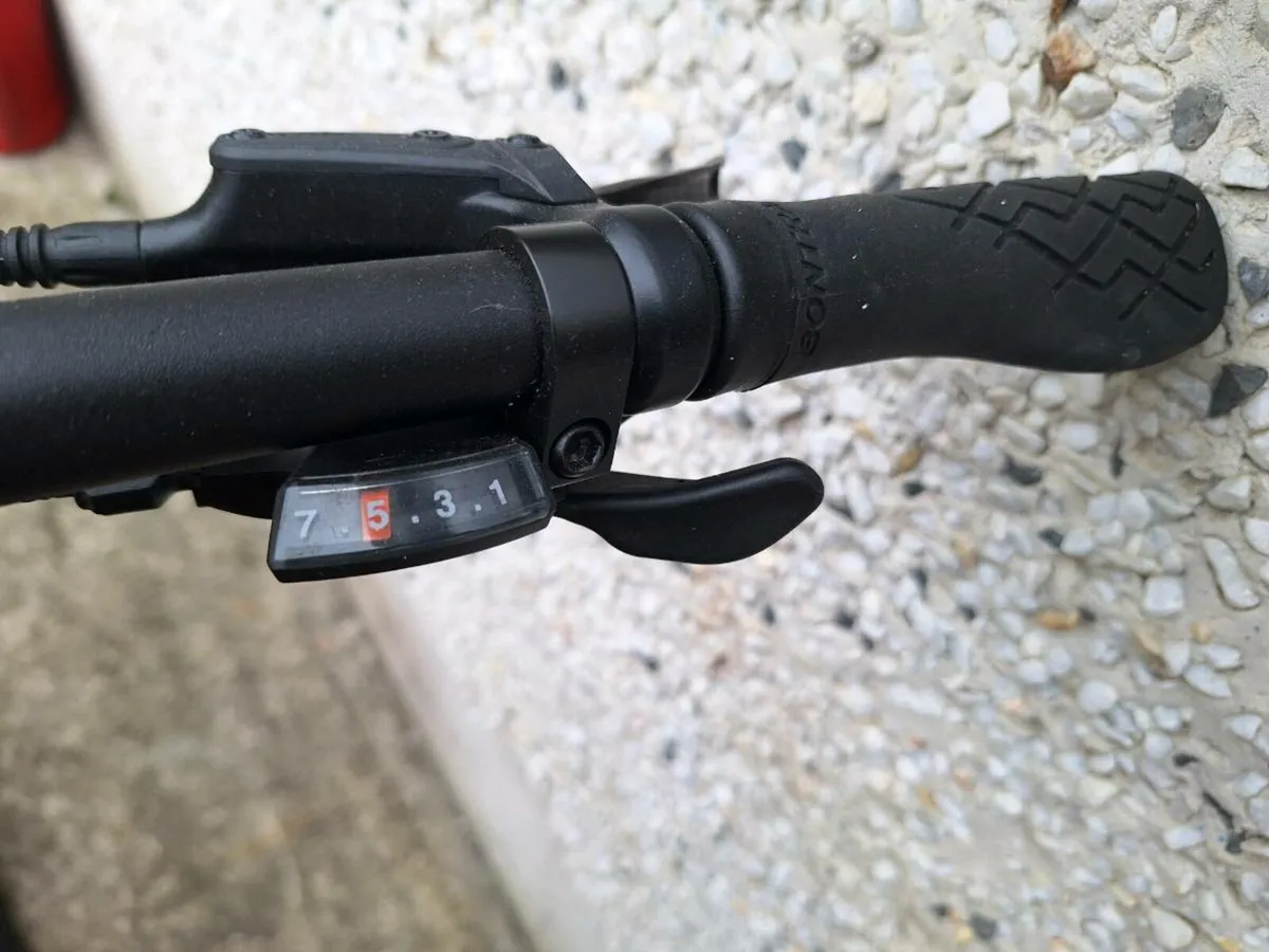 Trek 5 Mountain Bike - Image 3