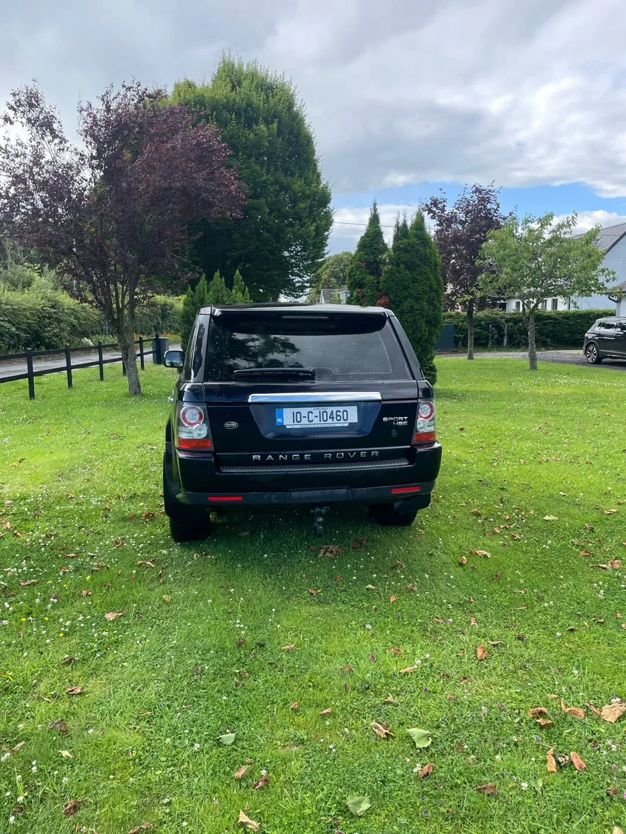 5 seat commercial Range Rover Hse 2010 3.0 Diesel - Image 4