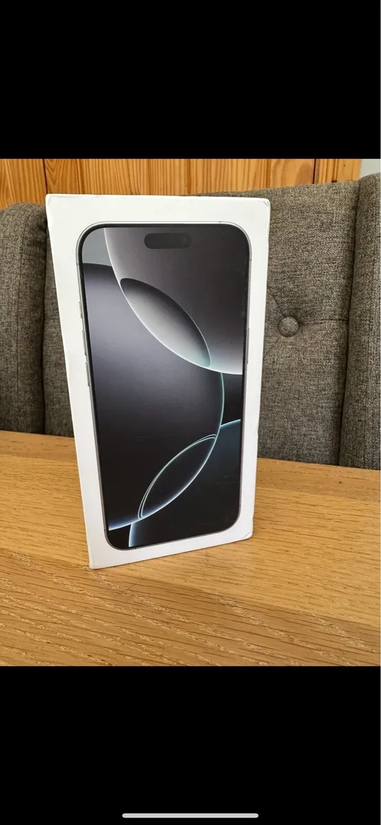 Brand new Apple iPhone 16 PRO MAX 256GB - Image 1
