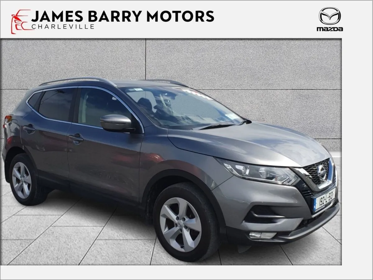 Nissan QASHQAI 1.3 Turbo SV Only 55 000kms - Image 1