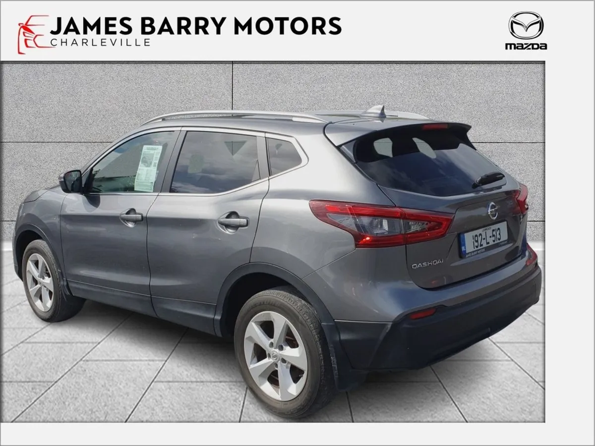 Nissan QASHQAI 1.3 Turbo SV Only 55 000kms - Image 4