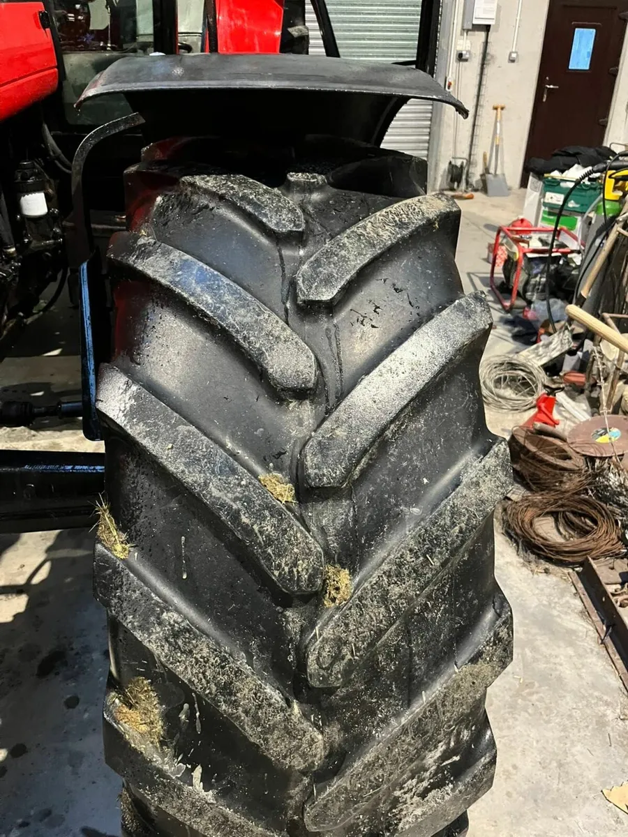 Tractor tyres - Image 2