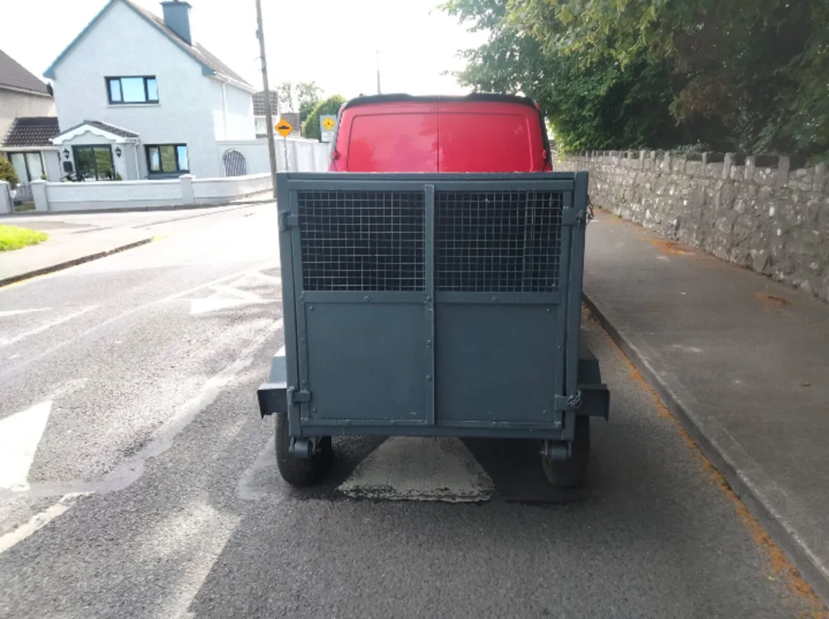 Dog Trailer Or Luggage Box - Image 3