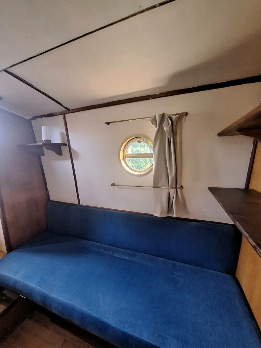 Barge - Image 4