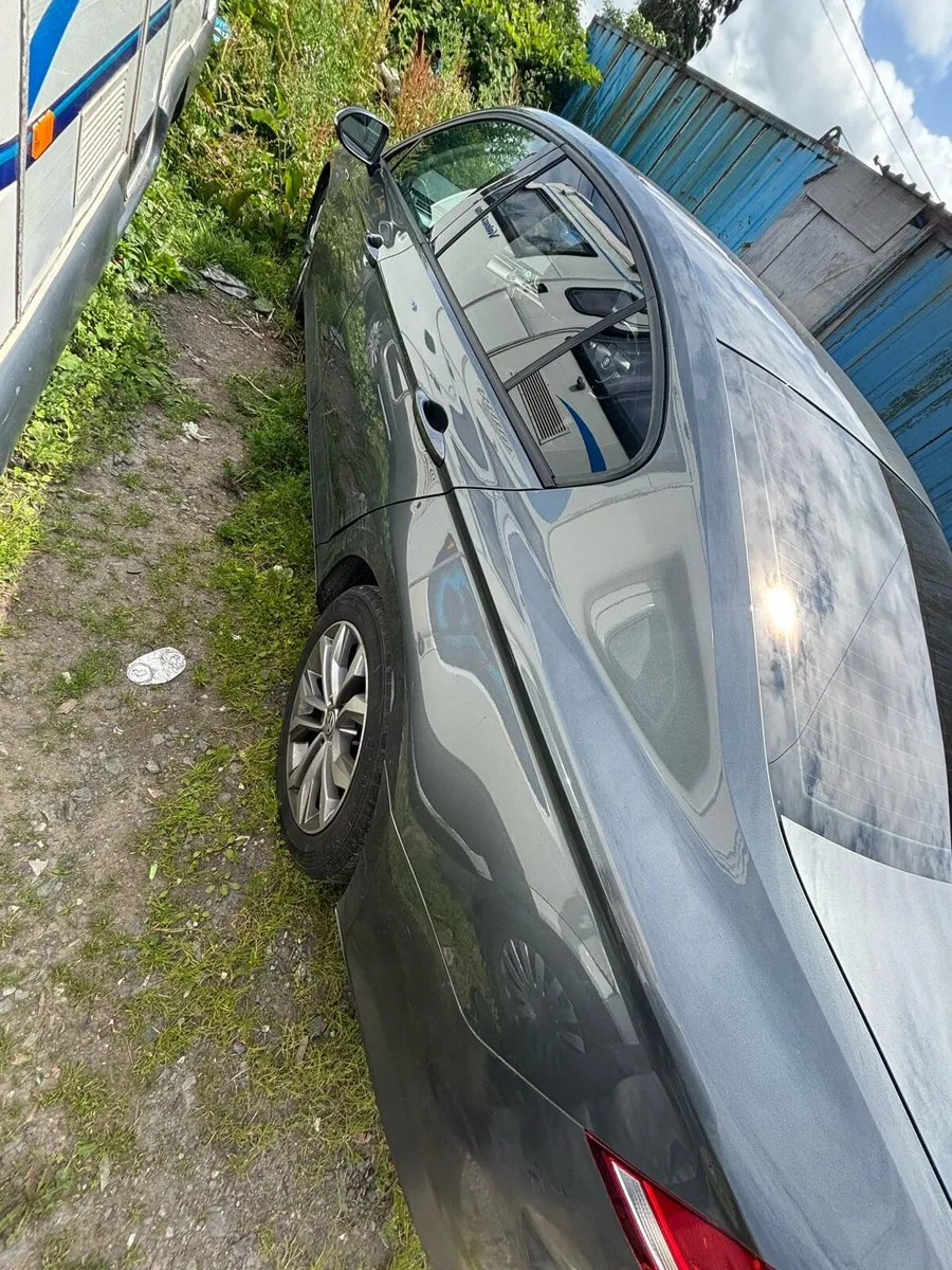 161 VW Passat 1.6 tdi - Image 2