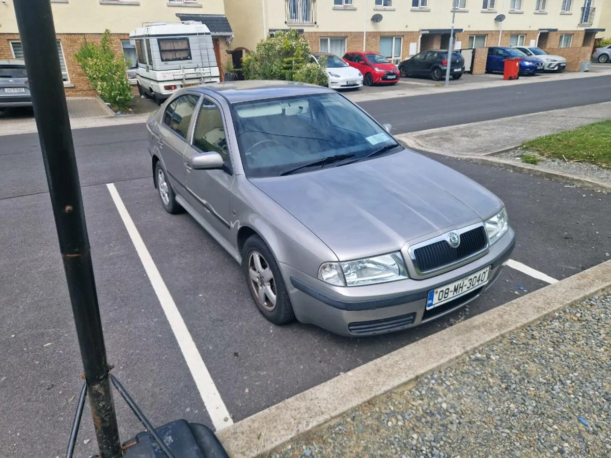 2008 skoda octavia 1.4 nct 02/26 tax 07/25 - Image 2