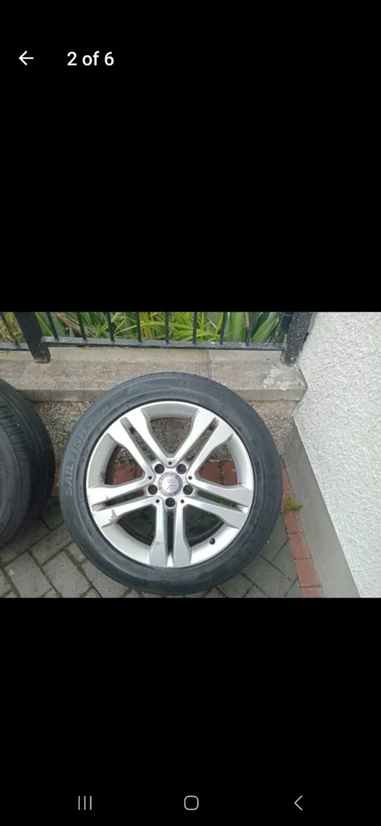 Mercedes 18" alloy wheels with tyres - Image 1