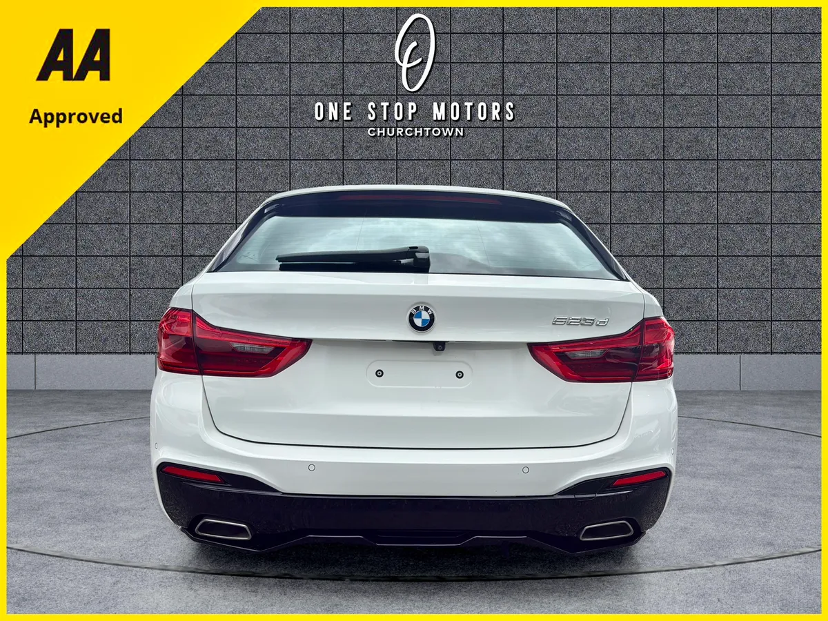 2018 BMW 523d G31 MSPORT PRO *PANORMAIC SUNROOF* - Image 4