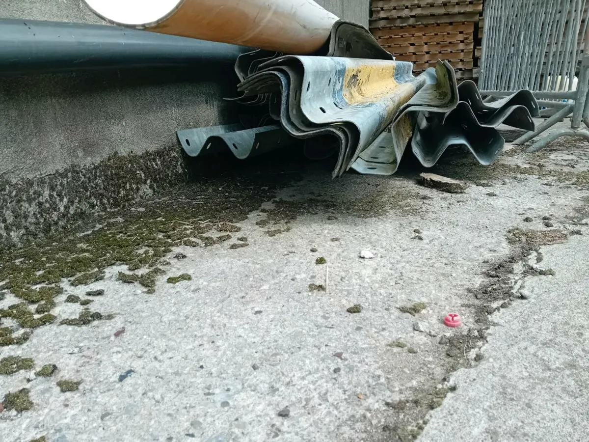 Crash barriers - Image 2
