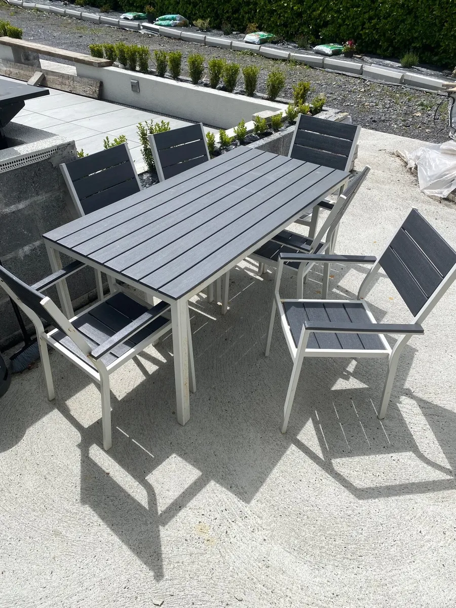 Garden furniture - Image 2