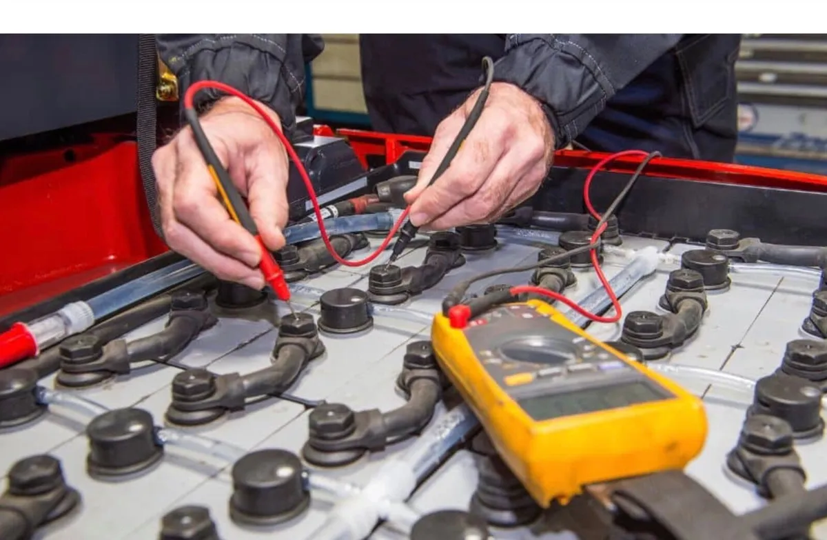 Forklift Batteries @ forklift parts direct - Image 3