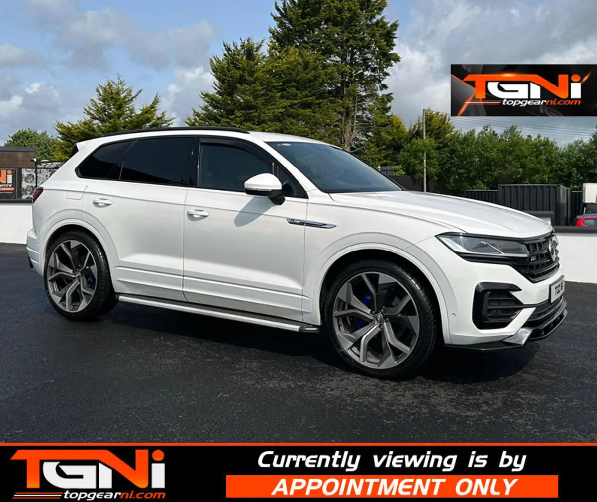 Aug 2018 Volkswagen Touareg 3.0 V6 4Motion R-Line - Image 1