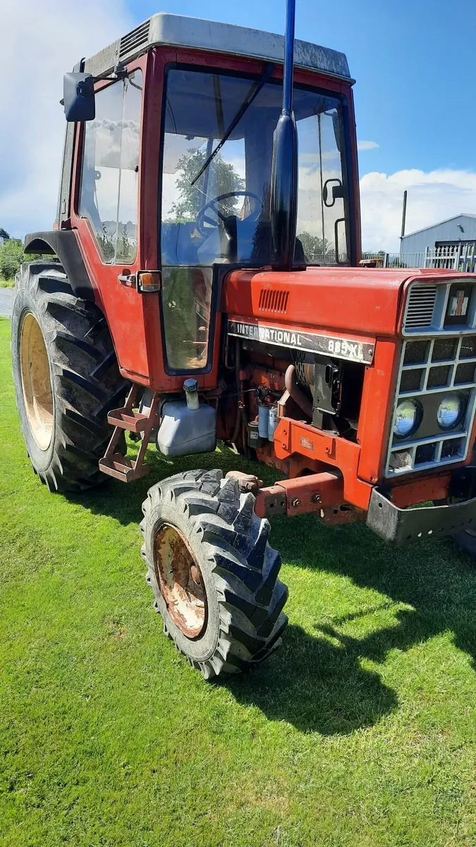Tractor - Image 2