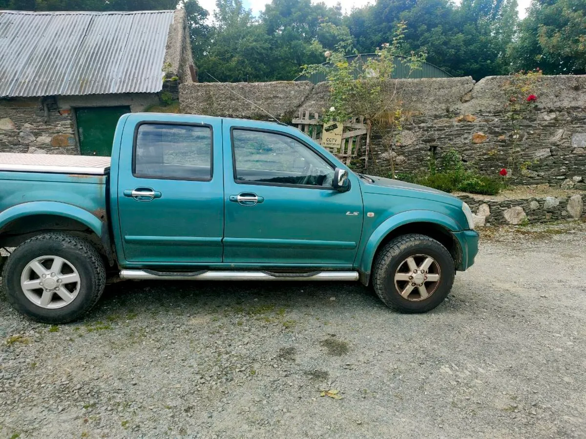 Farm jeep Isuzu d max - Image 4